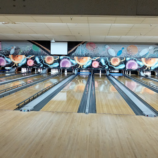 Bowling Alley «Jax Lanes Grove Park», reviews and photos, 8720 Beach Blvd, Jacksonville, FL 32216, USA