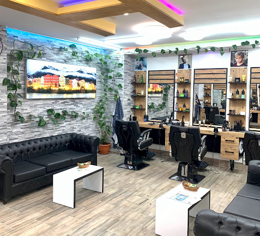 Impressive Haarsalon In Innsbruck