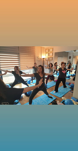 Prenatal yoga courses Istanbul