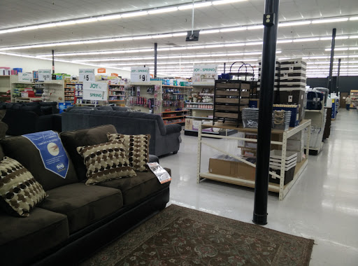 Discount Store «Big Lots», reviews and photos, 1998 FL-44, New Smyrna Beach, FL 32168, USA