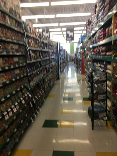 Pet Supply Store «Pet Supplies Plus», reviews and photos, 270 N Bolingbrook Dr, Bolingbrook, IL 60440, USA