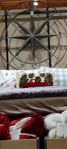 Clothing Store «L.L. Bean», reviews and photos, 8095 Tysons Corner Center, McLean, VA 22102, USA