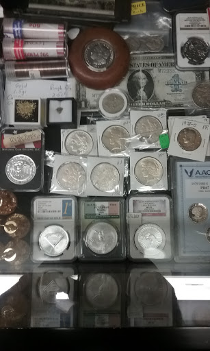 Second Hand Store «North Lake Marketplace», reviews and photos, 110 E Prairie St, Warsaw, IN 46580, USA