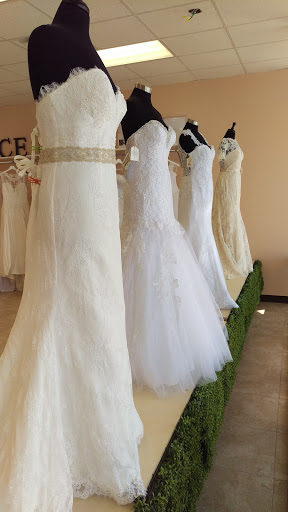 Bridal Shop «Sweet Romance Bridal Boutique», reviews and photos, 12121 Westheimer Rd #102, Houston, TX 77077, USA