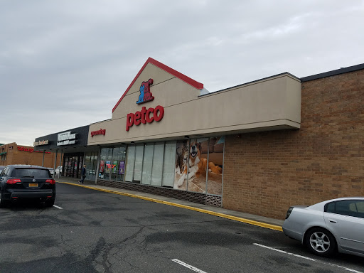 Pet Supply Store «Petco Animal Supplies», reviews and photos, 710 Franklin Ave, Franklin Square, NY 11010, USA