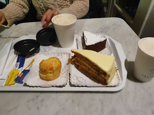 La Linda Bakery and Café Carrasco