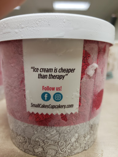 Bakery «Smallcakes Cupcakery & Creamery», reviews and photos, 9699 N Hayden Rd #109, Scottsdale, AZ 85258, USA