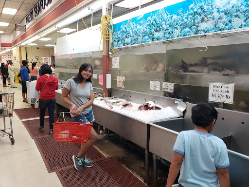 Asian Grocery Store «Cho Saigon New Market», reviews and photos, 2206 S Collins St, Arlington, TX 76010, USA