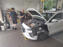 Jiffy Lube Oil Change and Multicare - Photo 9 - Car repair in Portland, OR, Portland