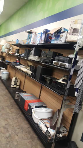 Thrift Store «Goodwill Store & Donation Center», reviews and photos, 727 W Redondo Beach Blvd, Gardena, CA 90247, USA