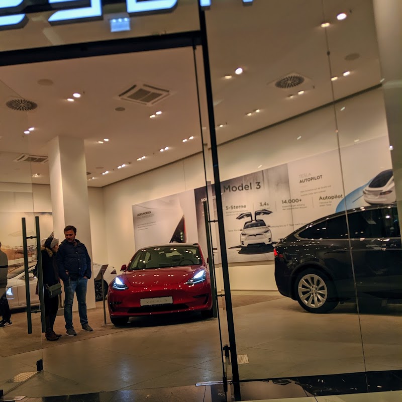 Tesla Store