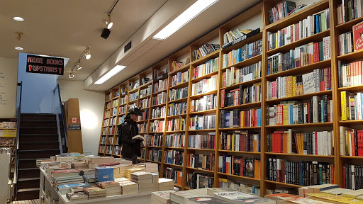 Antiquarian bookshops in Toronto