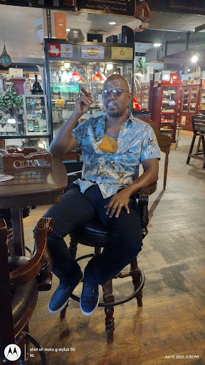 Cigar Shop «Beach Cigars», reviews and photos, 17 S Fort Lauderdale Beach Blvd #208, Fort Lauderdale, FL 33316, USA