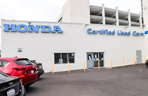 Honda Dealer «Honda of Oakland», reviews and photos, 3330 Broadway, Oakland, CA 94611, USA