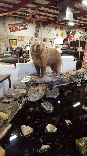 Furniture Store «Hometown Furniture Center», reviews and photos, 2665 S Santiam Hwy, Lebanon, OR 97355, USA