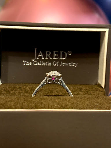Jewelry Store «Jared The Galleria of Jewelry», reviews and photos, 12430 E Foothill Blvd, Rancho Cucamonga, CA 91739, USA