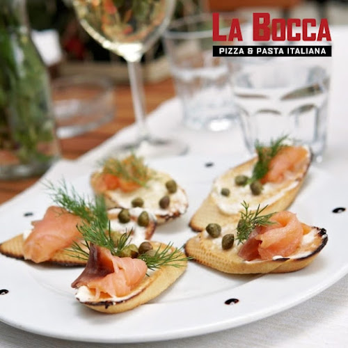 Отзиви за La Bocca Piccola pizzeria в Варна - Ресторант