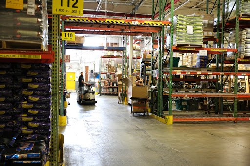 Pet Supply Store «Pet Food Experts Inc», reviews and photos, 3 Martin St, Cumberland, RI 02864, USA