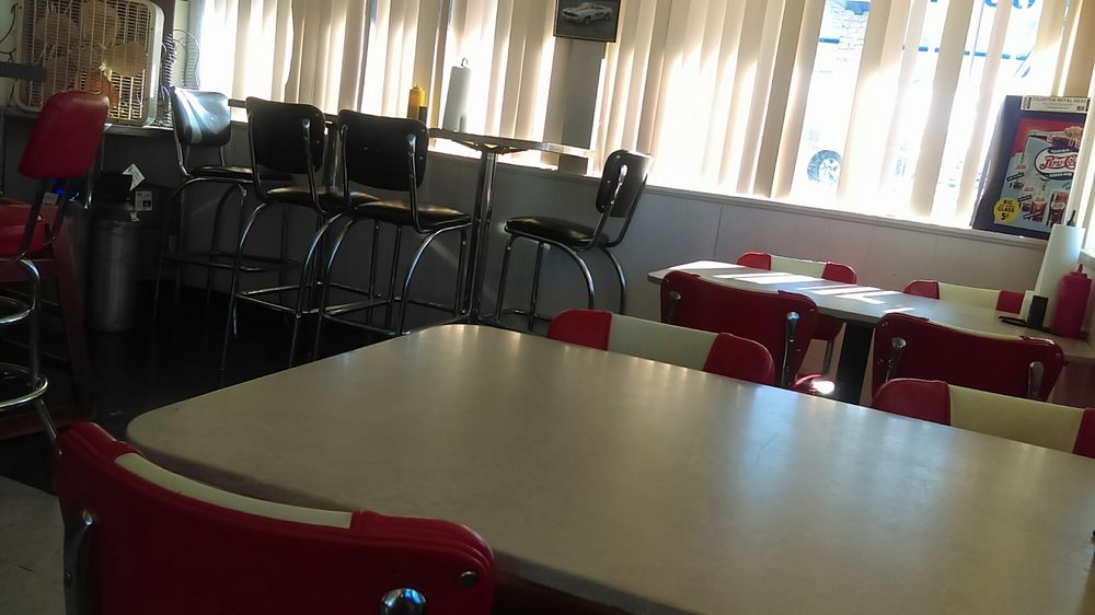 Leon's Smoke Shack Barbeque 74112