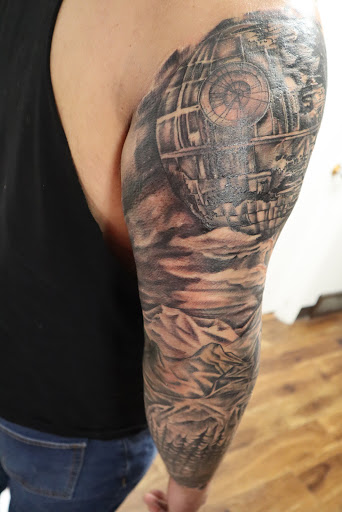 Explore smoky mountain tattoo ideas, creative tattoo ideas in Des Moines, available at Skin Kitchen Tattoo