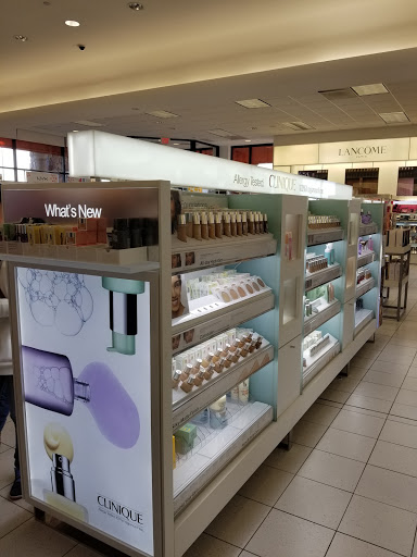 Hair Salon «Ulta Beauty», reviews and photos, 12181 Elm Creek Blvd N, Maple Grove, MN 55369, USA