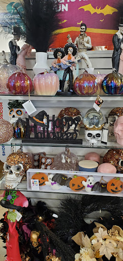 Department Store «HomeGoods», reviews and photos, 1945 W Lumsden Rd, Brandon, FL 33511, USA