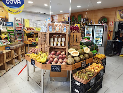 ÁNGELES Frutas y Verduras Carrer del Penedès, 112, 08820 El Prat de Llobregat, Barcelona, España