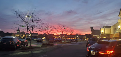 Shopping Mall «Queenstown Premium Outlets», reviews and photos, 441 Outlet Center Dr, Queenstown, MD 21658, USA