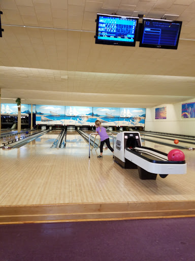 Bowling Alley «Lakeshore Lanes», reviews and photos, 31025 Jefferson Ave, St Clair Shores, MI 48082, USA