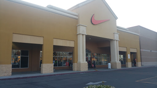 Nike Factory Store, 1553 Retherford St c080, Tulare, CA 93274, USA, 