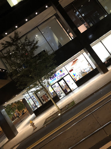 Print Shop «FedEx Office Print & Ship Center», reviews and photos, 100 Peachtree St NE #101, Atlanta, GA 30303, USA