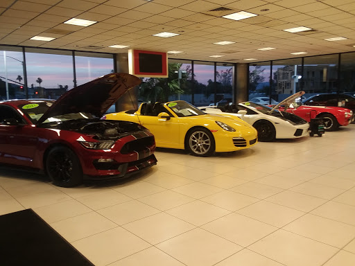 Used Car Dealer «Certified Benz & Beemer», reviews and photos, 6725 E McDowell Rd, Scottsdale, AZ 85257, USA