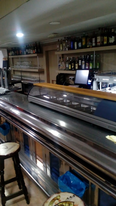 Información y opiniones sobre Bar las gemelas de Almagro