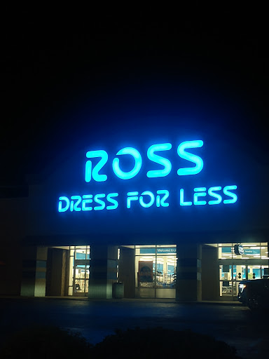 Clothing Store «Ross Dress for Less», reviews and photos, 356 Cox Creek Pkwy, Florence, AL 35630, USA