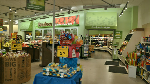 Grocery Store «Food Lion», reviews and photos, 3219 S Holden Rd, Greensboro, NC 27407, USA