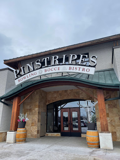 American Restaurant «Pinstripes», reviews and photos, 1150 Willow Rd, Northbrook, IL 60062, USA