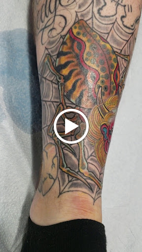 Tattoo Shop «Electric Oni Tattoo», reviews and photos, 110 E Washington St, Petaluma, CA 94952, USA