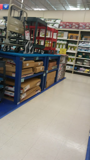 Hardware Store «Harbor Freight Tools», reviews and photos, 34600 Warren Rd, Westland, MI 48185, USA