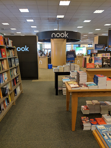 Book Store «Barnes & Noble», reviews and photos, 210 Andover St, Peabody, MA 01960, USA