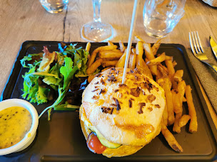 Photo n°10 de Bar Brasserie La Place Laval à Laval ()