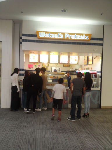 Shopping Mall «Santa Rosa Plaza», reviews and photos, 1071 Santa Rosa Plaza, Santa Rosa, CA 95401, USA