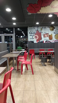 Atmosphère du Restaurant KFC Rouen Barentin à Pissy-Pôville - n°20