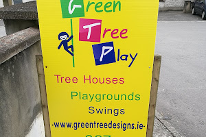 Tree hauses playground