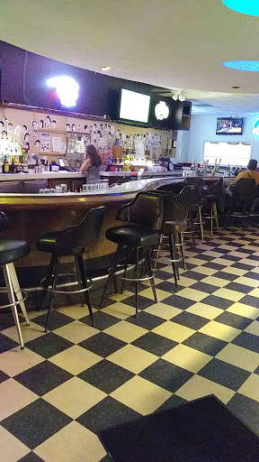 Bowling Alley «Mahoning Valley Lanes», reviews and photos, 2617 Mahoning Ave, Youngstown, OH 44509, USA