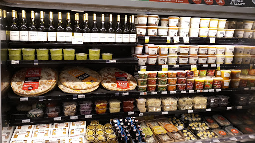 Grocery Store «Whole Foods Market», reviews and photos, 11660 Plaza America Dr, Reston, VA 20190, USA