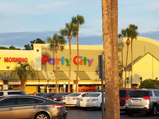 Party City, 99 Eglin Pkwy NE, Fort Walton Beach, FL 32548, Party Store