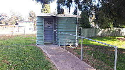 Public Toilet Pat Bush Park