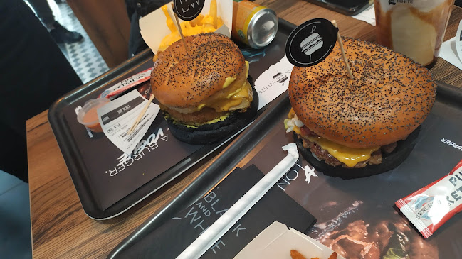 Black and White Burger Saint-Ferréol - Restaurant