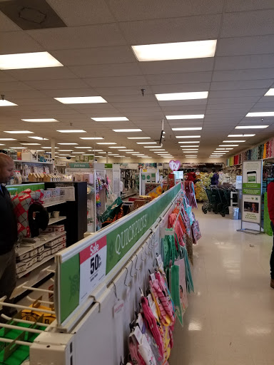 Fabric Store «Jo-Ann Fabrics and Crafts», reviews and photos, 751 N Columbia Center Blvd, Kennewick, WA 99336, USA