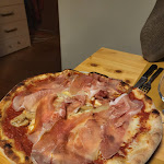 Photo n°1 de l'avis de NcK.5 fait le 13/03/2022 à 21:23 sur le  Ristorante pizzeria victoria à Civitella in Val di Chiana